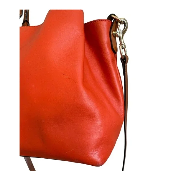 Dooney & Bourke City Barlow Satchel Orange Leather Crossbody Handbag Tan Trim - Picture 10 of 11